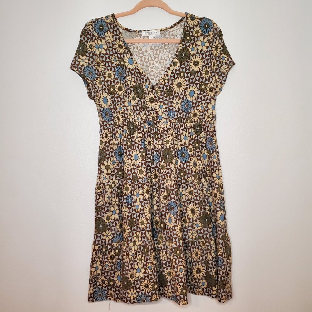 Planet Gold Junior’s Size L Tiered Ruffle Sundress In A Floral Print Flowy